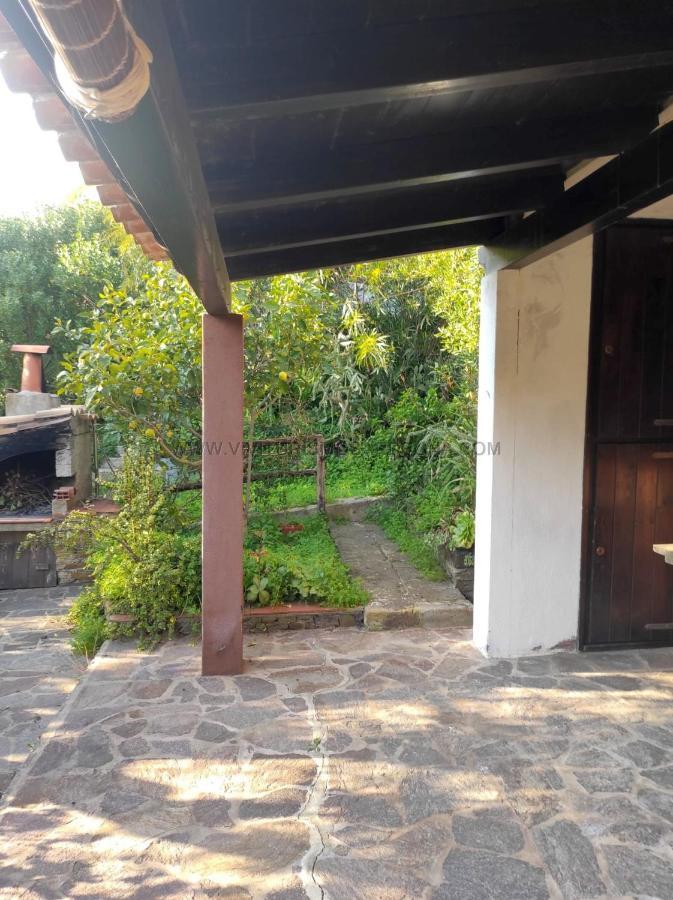 Appartamento Con Giardino Torre Dei Corsari Kültér fotó