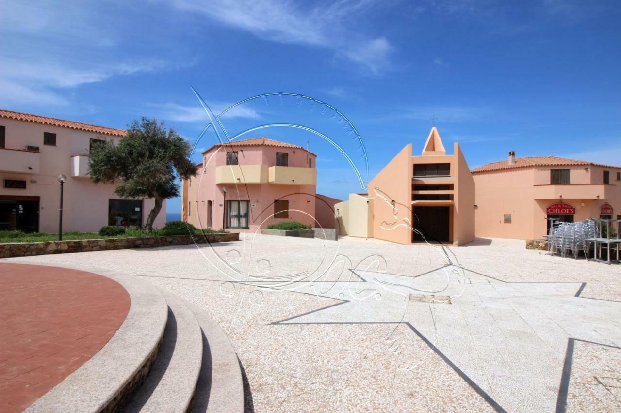 Appartamento Con Giardino Torre Dei Corsari Kültér fotó