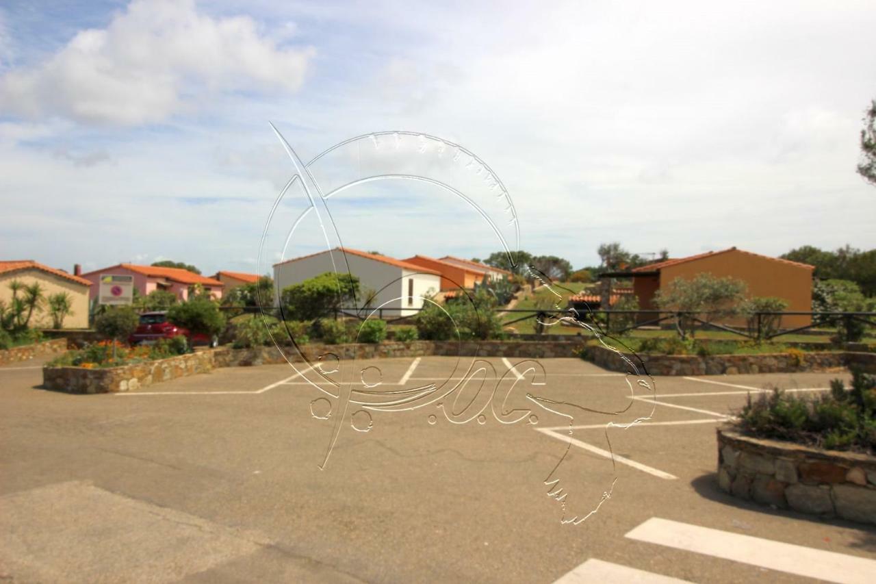 Appartamento Con Giardino Torre Dei Corsari Kültér fotó